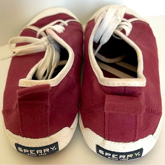 Sperry Women's Burgundy Canvas Sneakers Size 7.5 Lace Up Closure Memory Foam - Picture 3 of 10